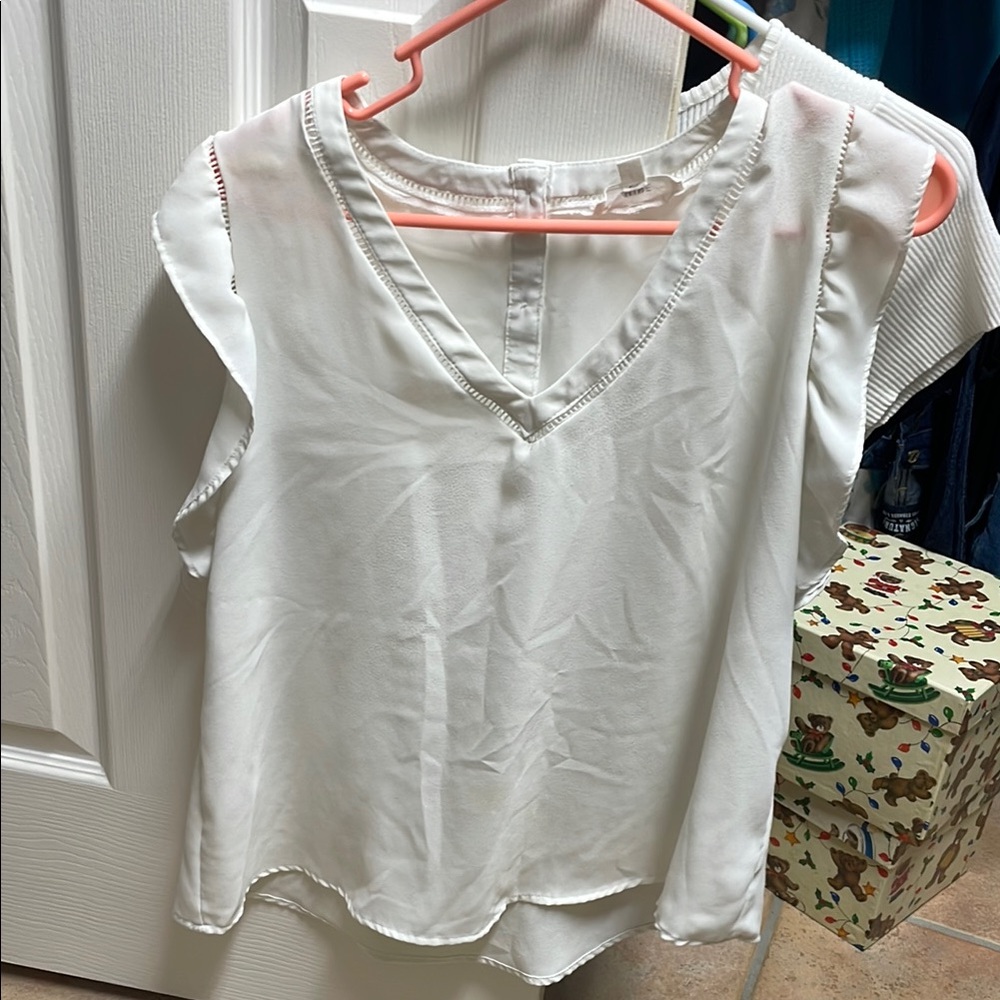 Mine White Ruffled Blouse